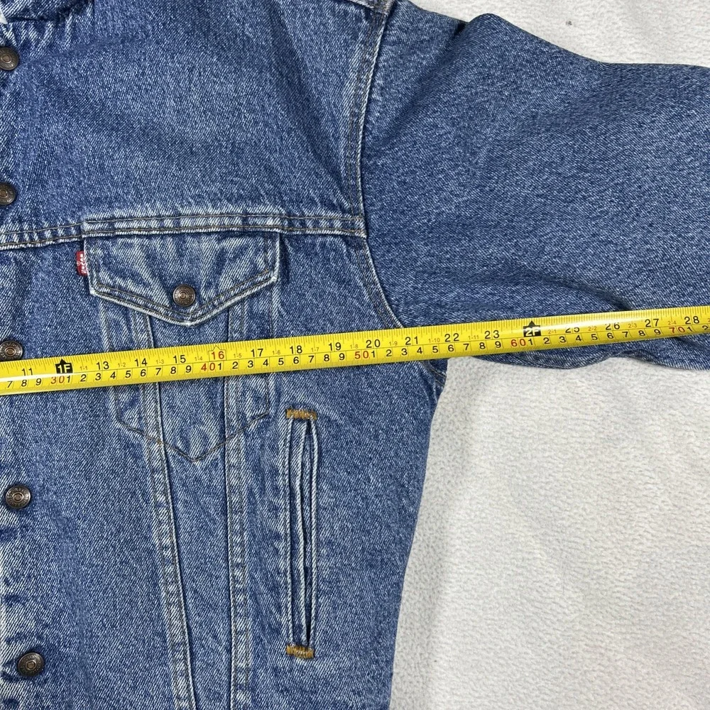 Levis Sherpa Lined Denim Trucker Jacket Mens S Blue Vintage Made in USA 70608